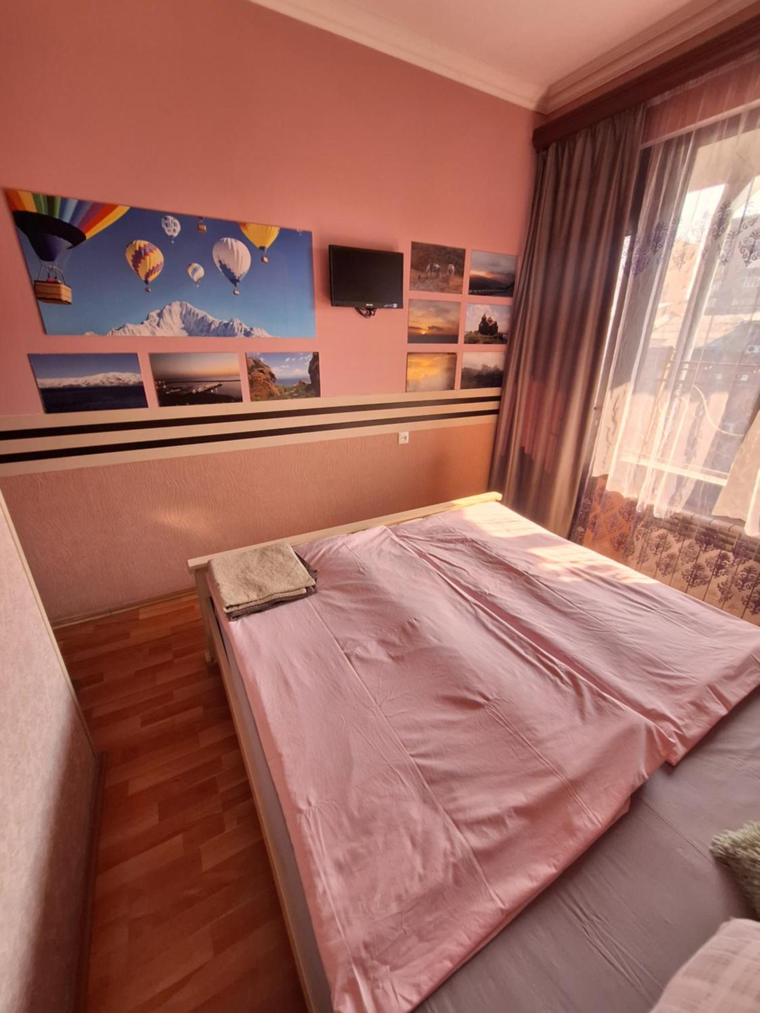 Arm Hostel Yerevan Exterior photo
