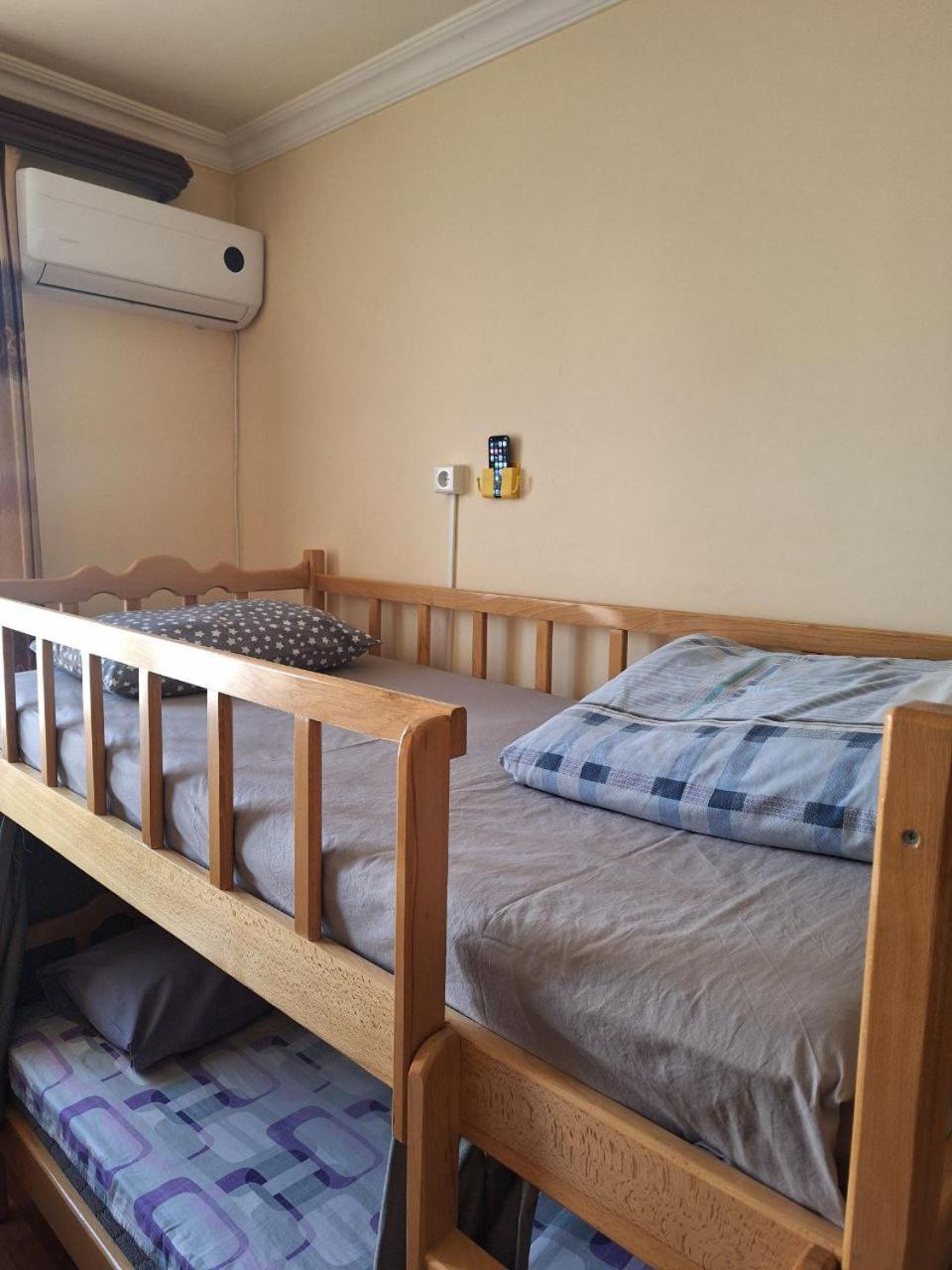 Arm Hostel Yerevan Exterior photo