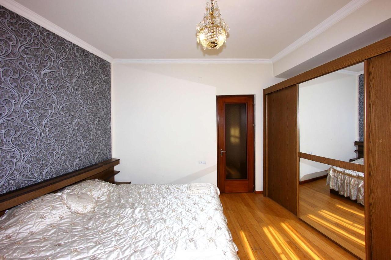 Arm Hostel Yerevan Exterior photo